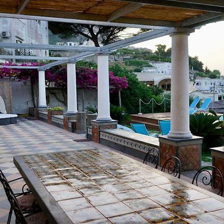 Villa Amalu Capri Piscina E Giardino ภายนอก รูปภาพ