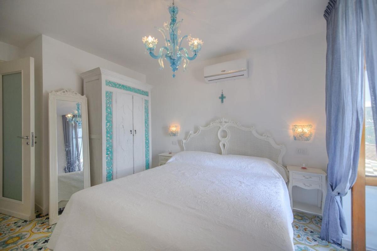 Villa Amalu Capri Piscina E Giardino ภายนอก รูปภาพ