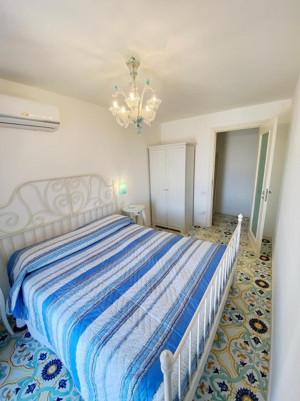 Villa Amalu Capri Piscina E Giardino ภายนอก รูปภาพ