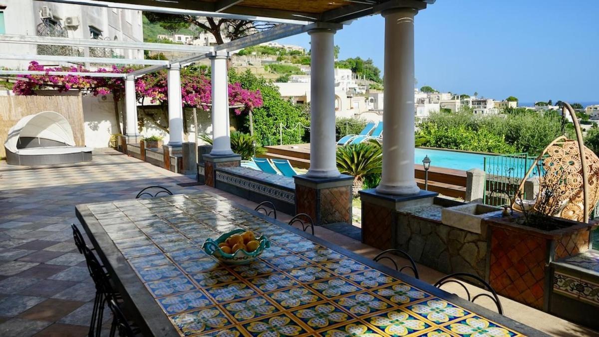 Villa Amalu Capri Piscina E Giardino ภายนอก รูปภาพ